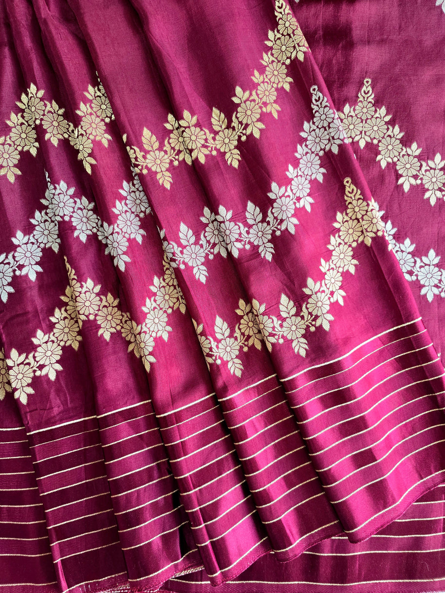 Maroon Raw Mango Saree With Matching Blouse