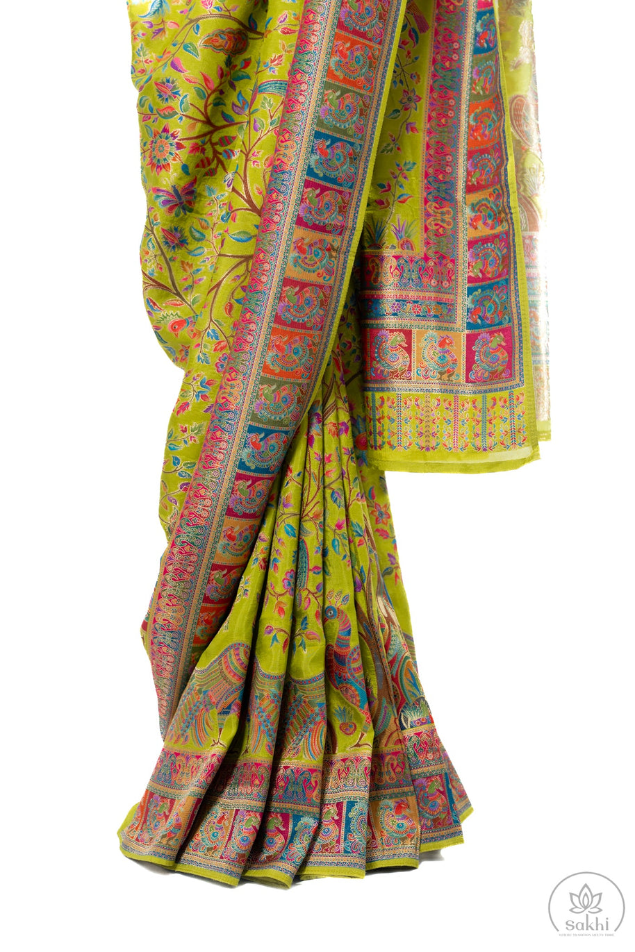 Green Munga Silk Saree With Matching Blouse