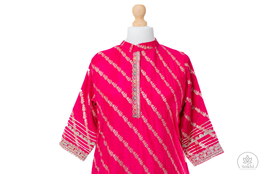 Elegant Pink Banarasi Weaving Suit Set