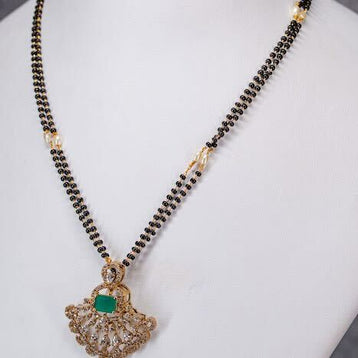 Elegant Green Stone Black Beads Necklace Set