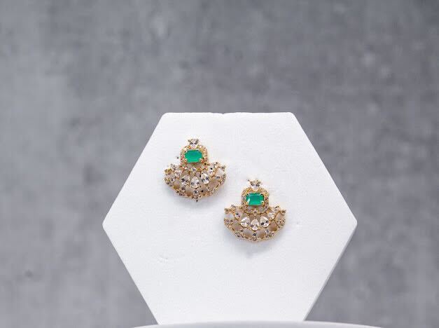 Elegant Green Stone Black Beads Necklace Set