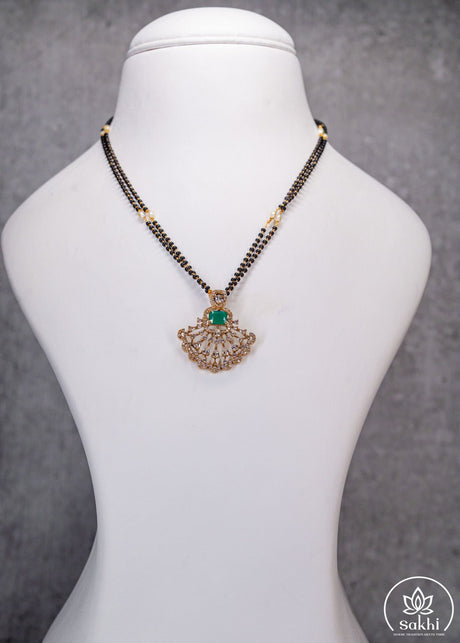 Elegant Green Stone Black Beads Necklace Set