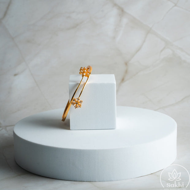 Elegant Floral Stone Bangle (1 Piece)