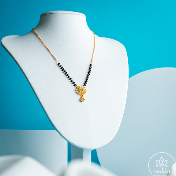 Dainty Drop Black Beads Necklace