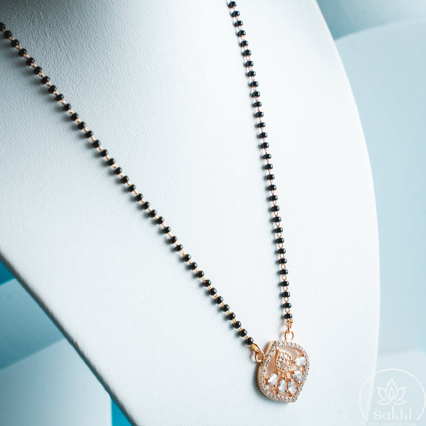 Cushion Bloom Black Beads Necklace