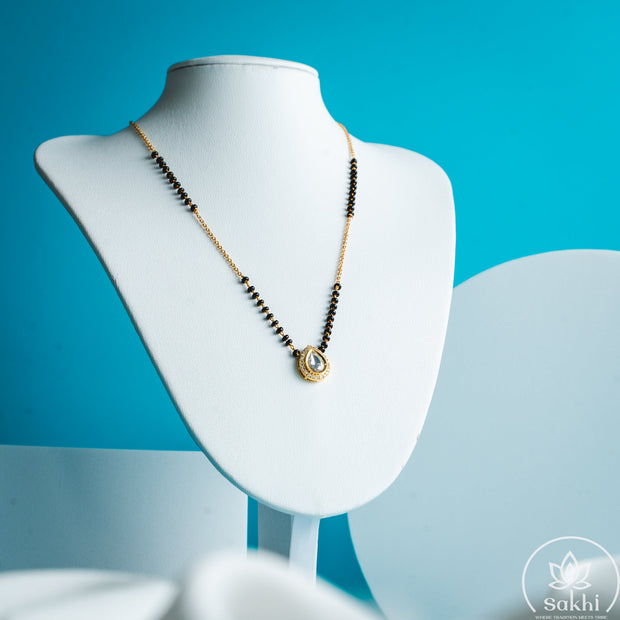 Teardrop Grace Black Beads Necklace