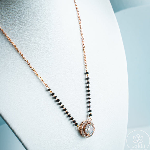Solitaire Halo Black Beads Necklace