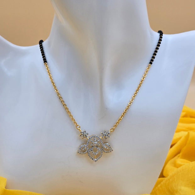 Floral Paisley Black Beads Necklace