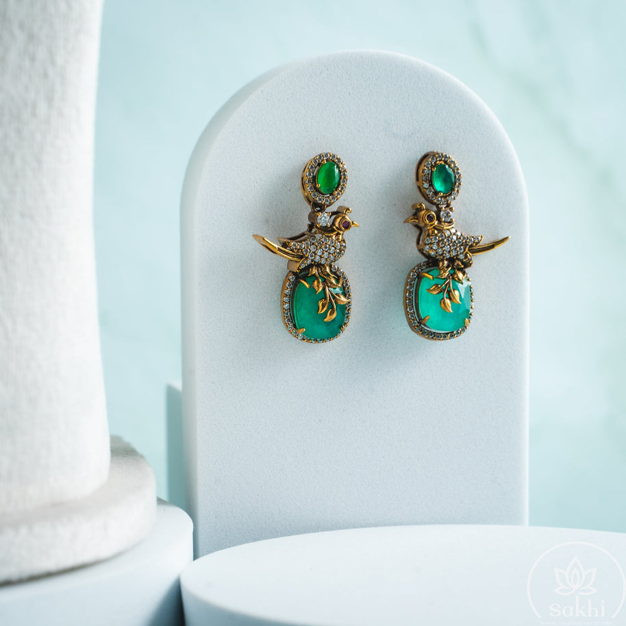 Parrot Green Stone Necklace Set