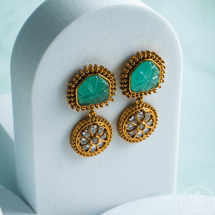 Kundan Green Stone Necklace Set
