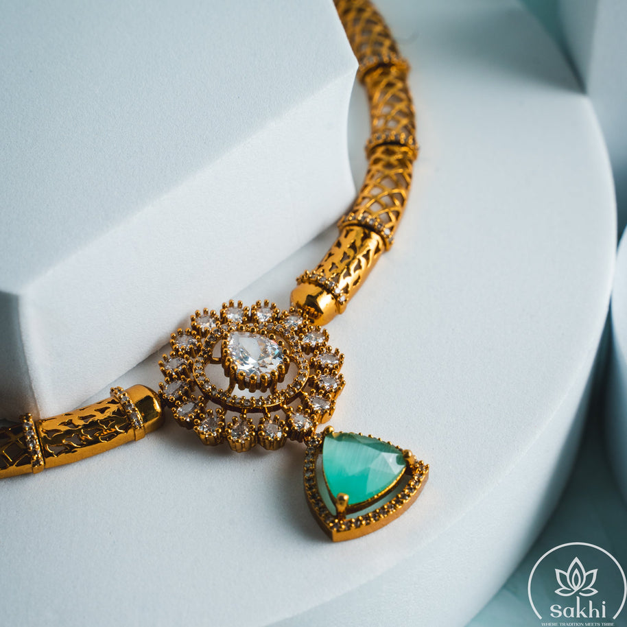 Elegant Stone Necklace Set (Green)