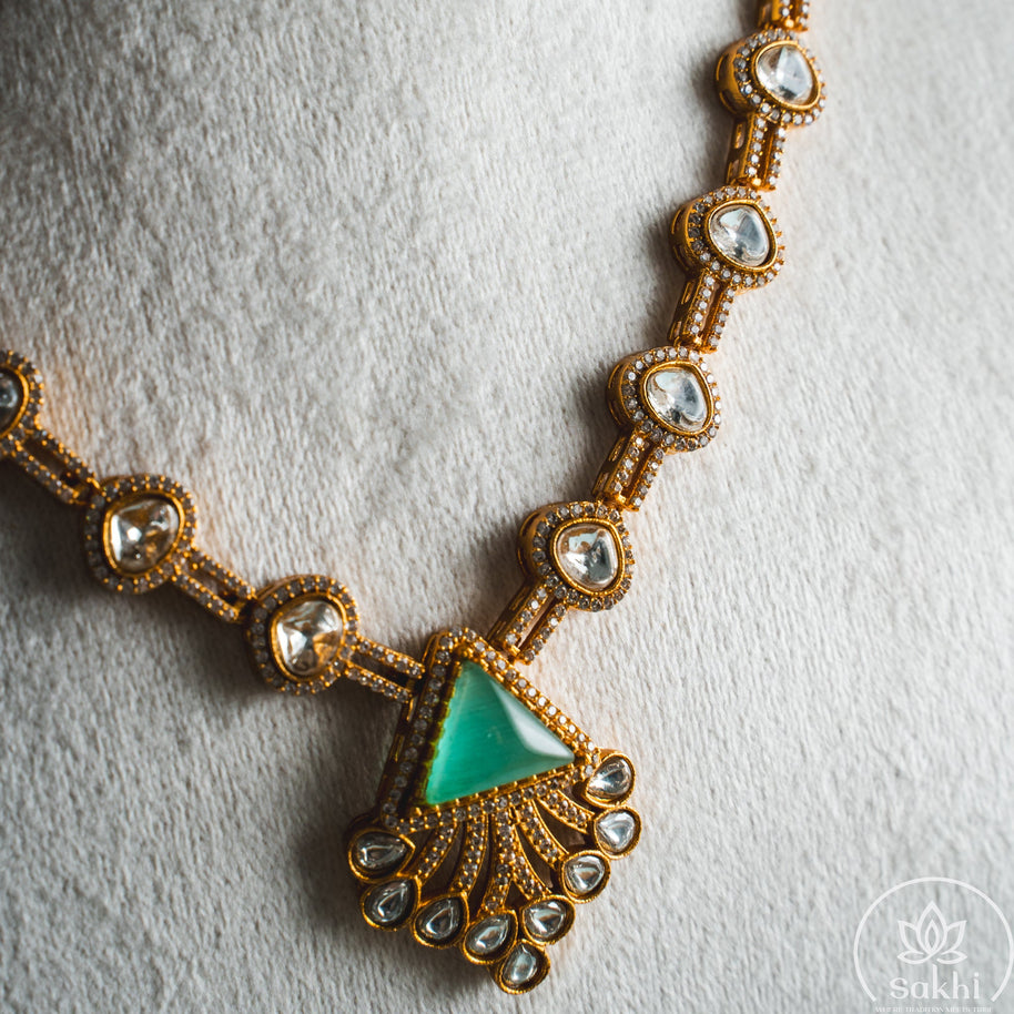 Stylish Stone Necklace Set (Mint Green)
