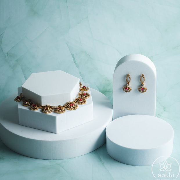 Ruby Stone Leaf Motif Gold Necklace Set