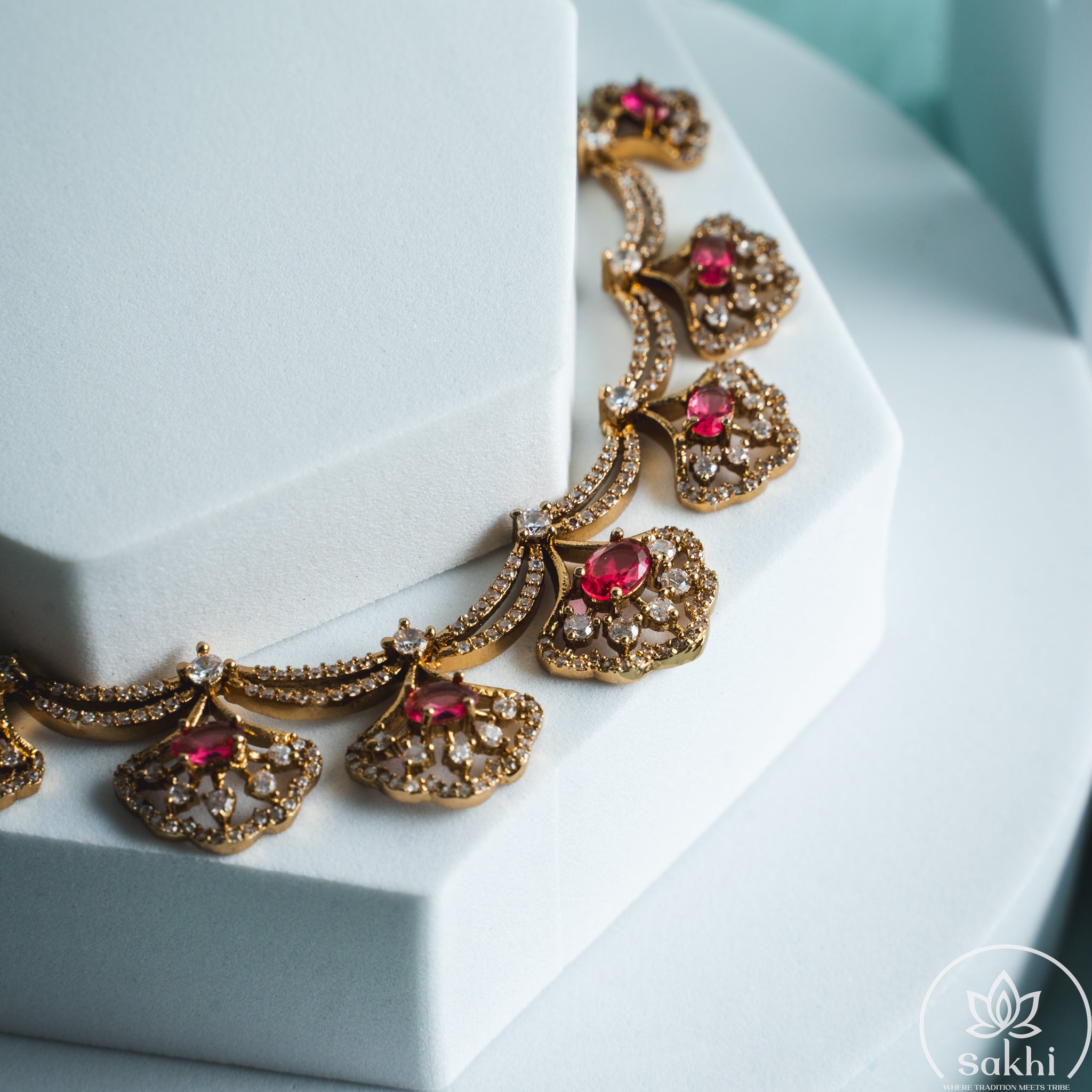 Ruby Stone Leaf Motif Gold Necklace Set