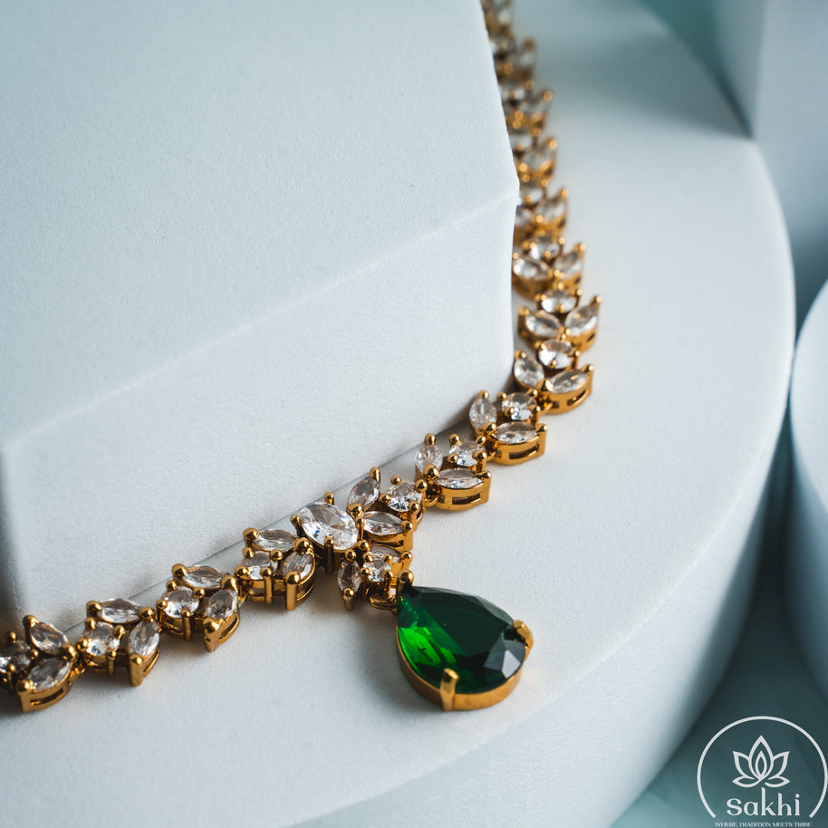 Elegant Emerald Leaf CZ Necklace Set