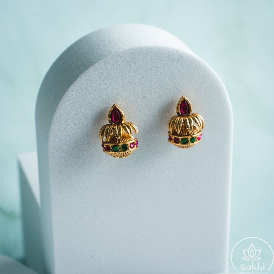 Kalash Pendant Set