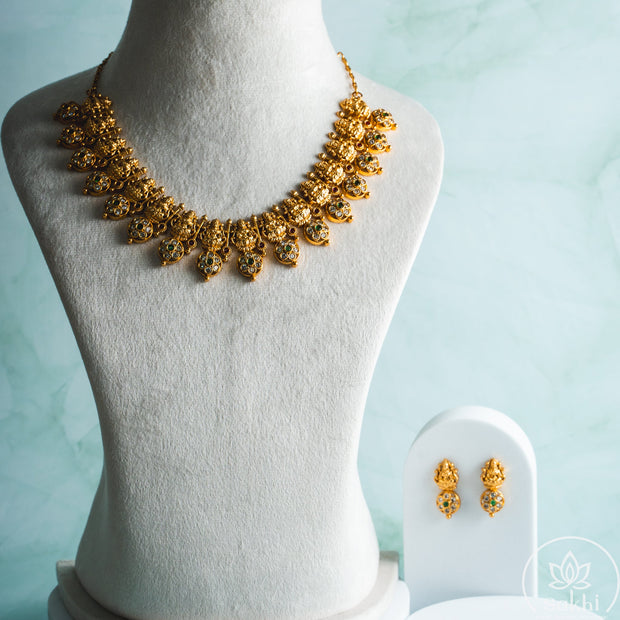 Lakshmi Bottu Necklace Set (Short)