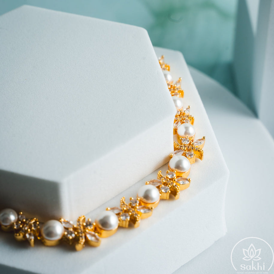 Grace Pearl Necklace Set