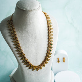 Traditional Mango Mala Set