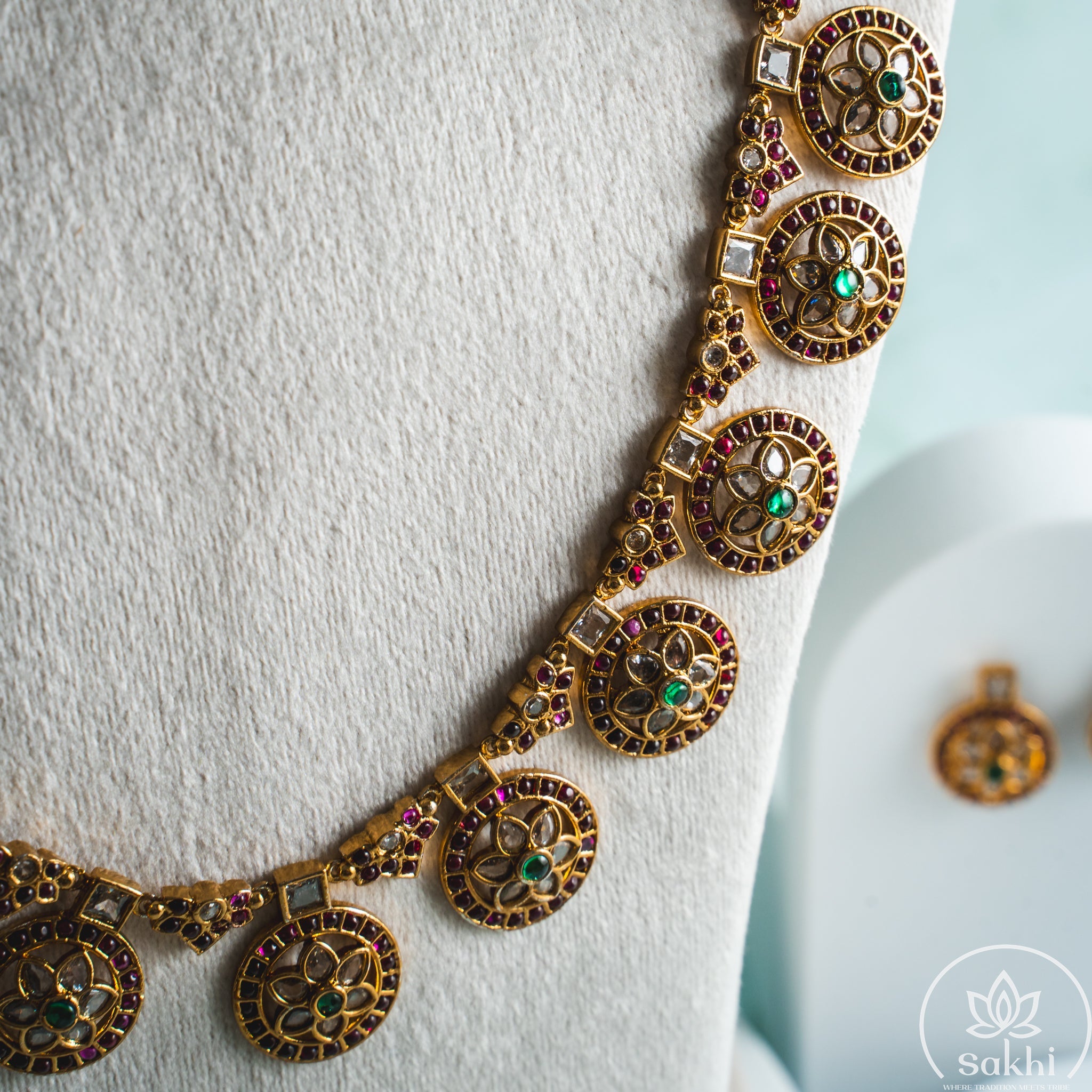Pota Stone Bottu Mala Set