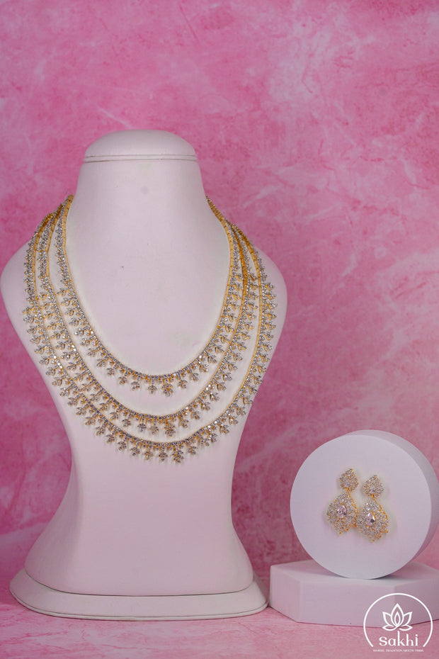 Elegant Layered Diamond Finish Necklace Set
