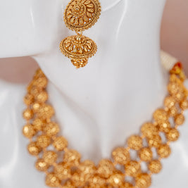 Traditional Gold Tone Ball Necklace Set