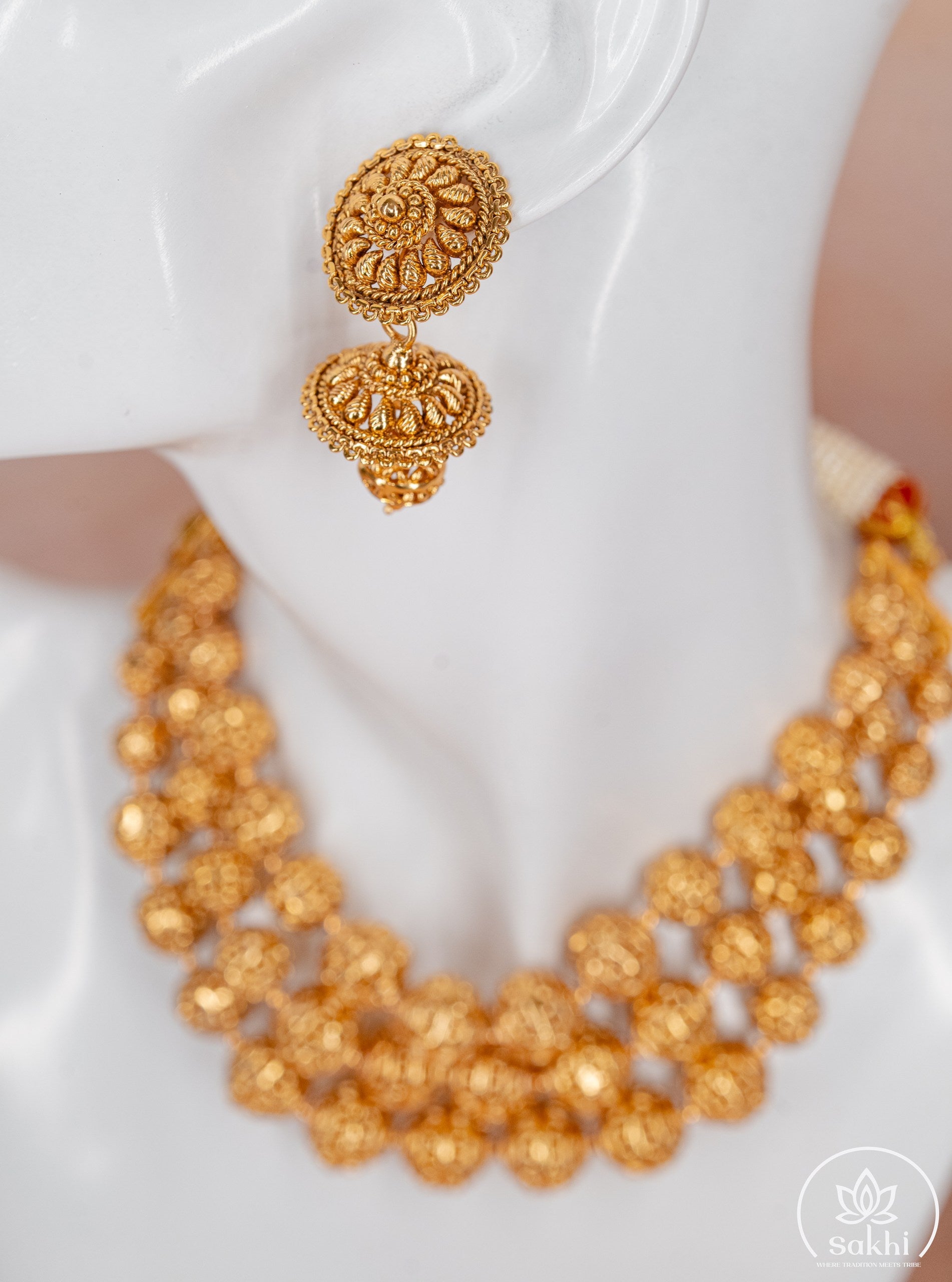 Traditional Gold Tone Ball Necklace Set