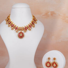 Traditional Jadau Kundan Necklace Set
