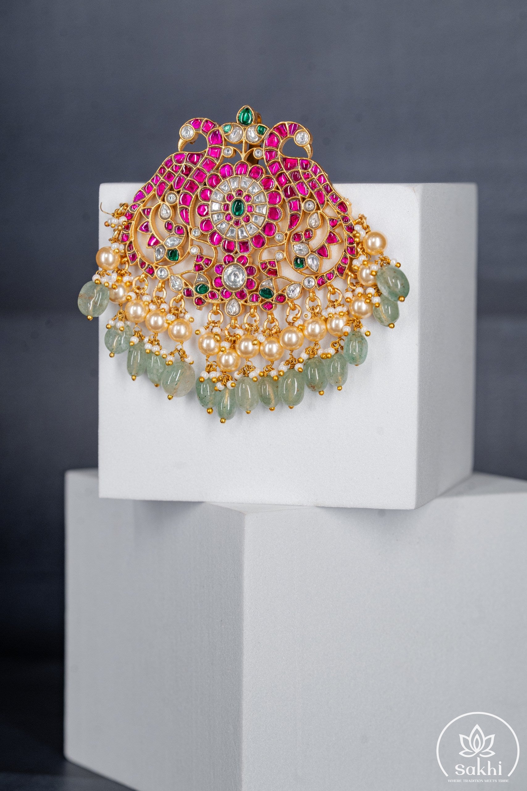 Royal Jadadu Kundan Pearl Brooch Pendant
