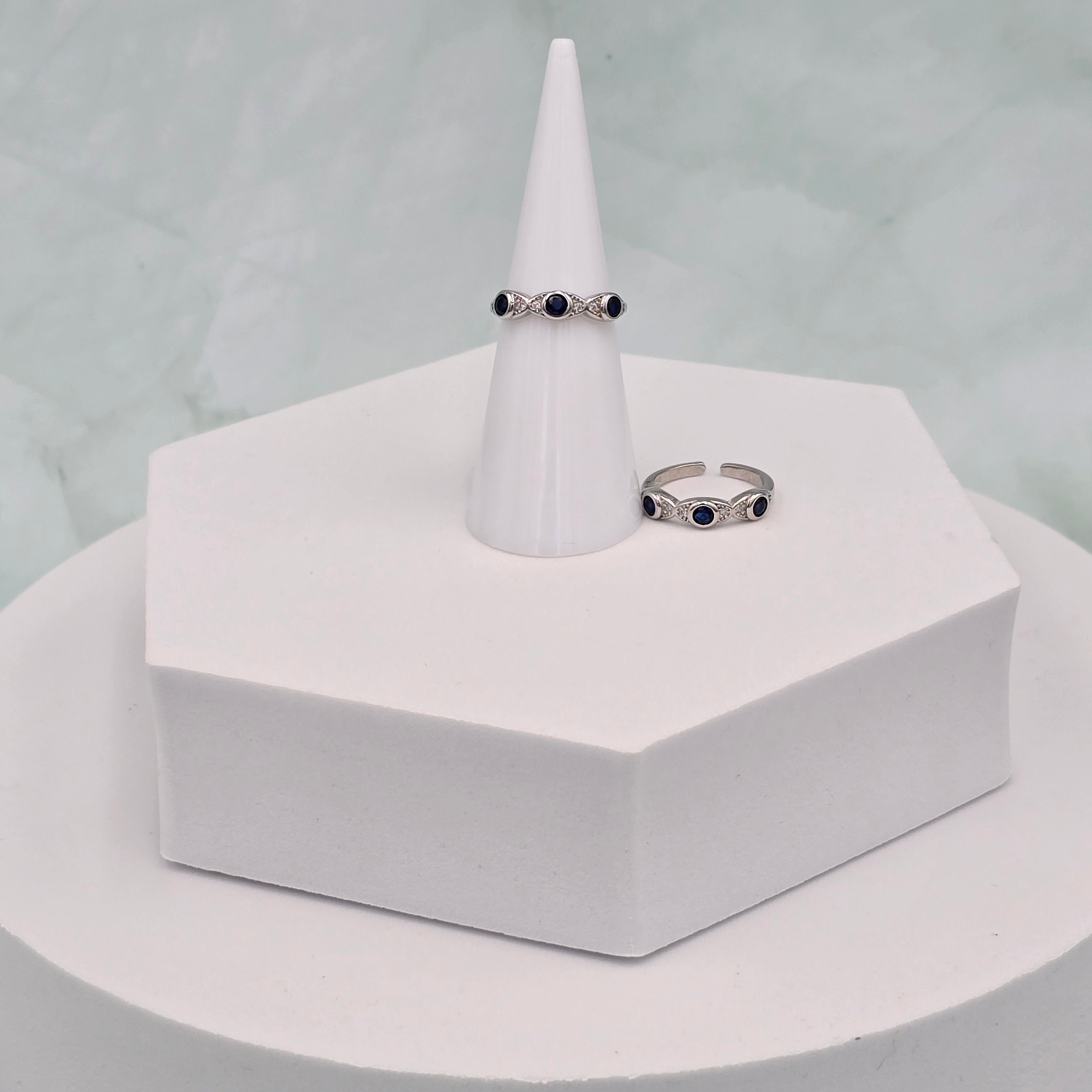 Blue Elegance 92.5 Sterling Silver Toe Ring