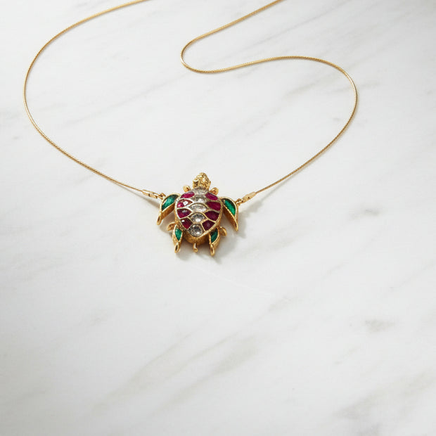 Turtle Pendant Invisible Necklace