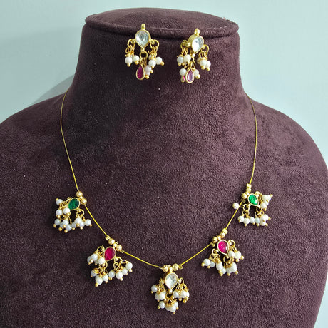 Charms Invisible Necklace Set