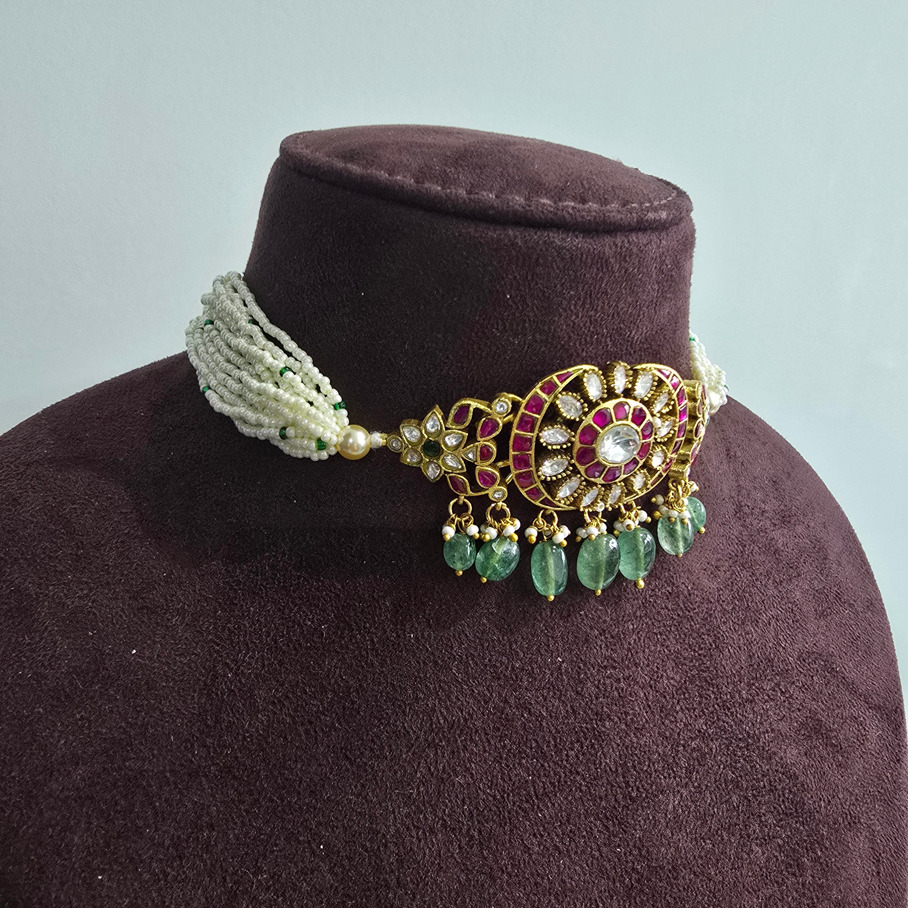 Pearl Choker with Jadau Kundan Pendant