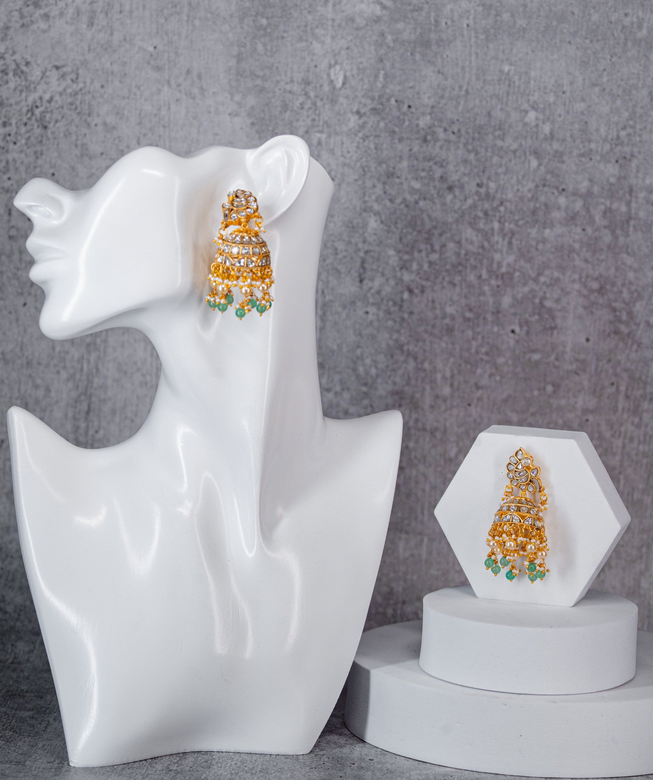 Garudaberunda Pendant Set